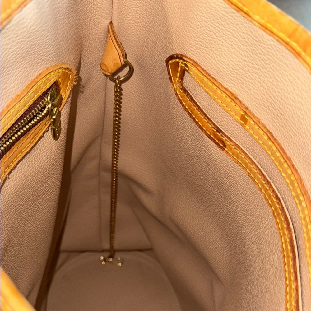 Vintage Louis Vuitton Monogram GM Bucket Tote Bag